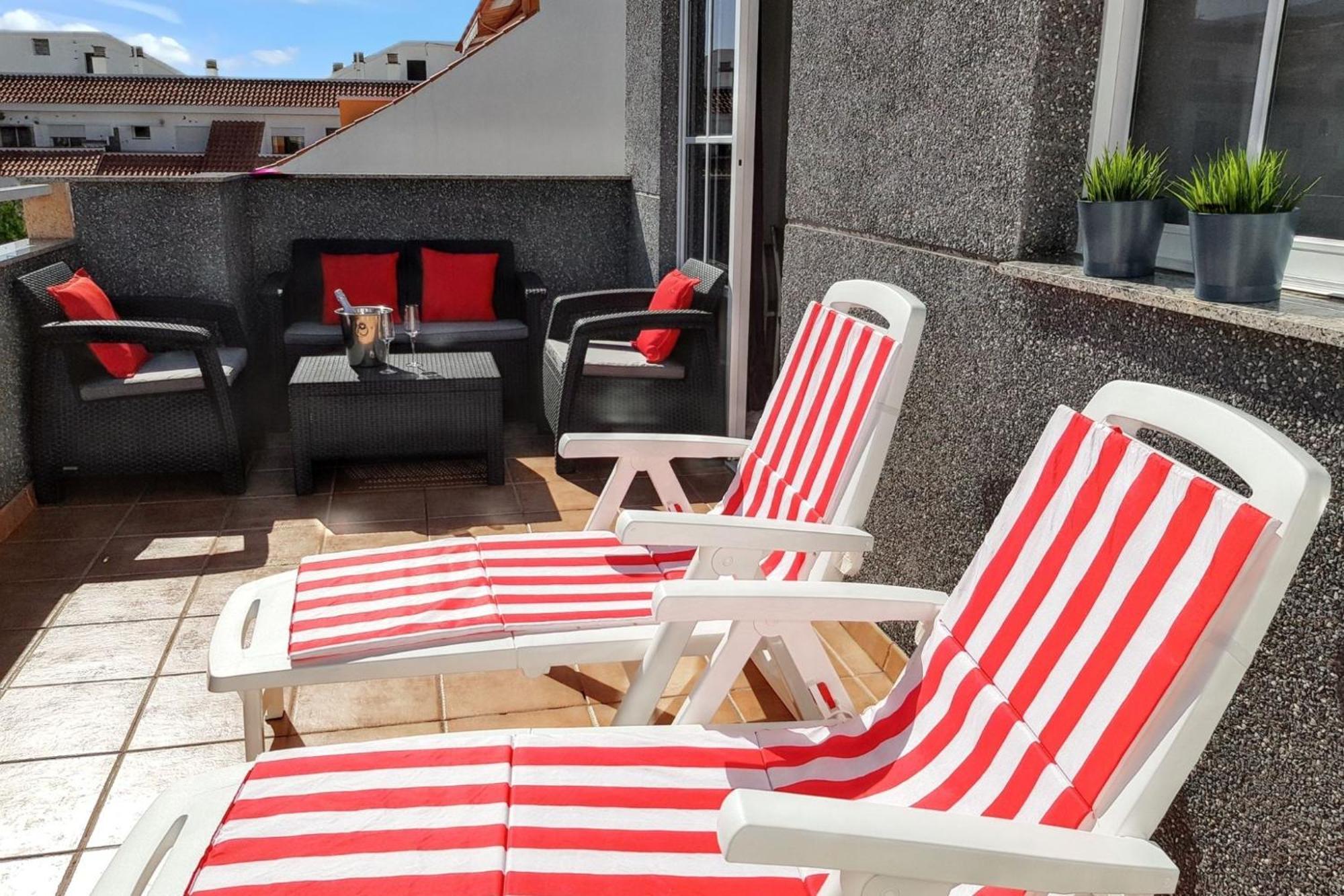 Bright Apartment In Puerto De Santiago 65 M² Terrace Exterior foto